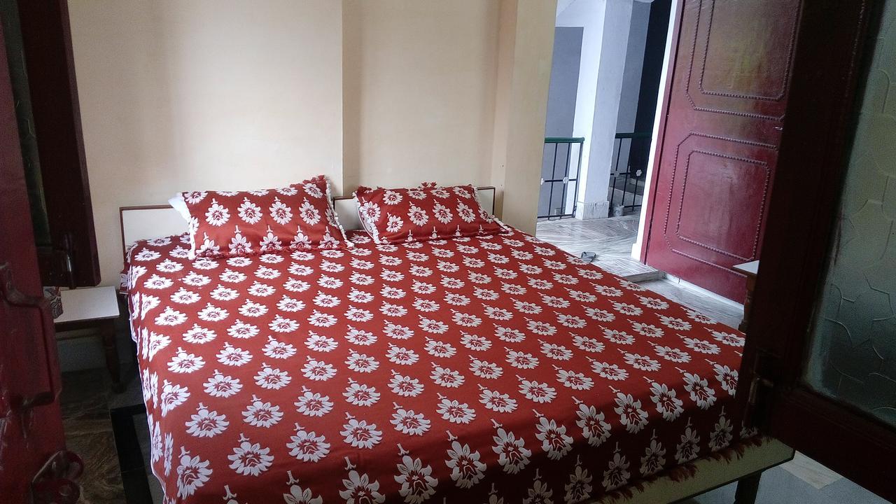 Laxmi Lodge Rishikesh Exterior photo